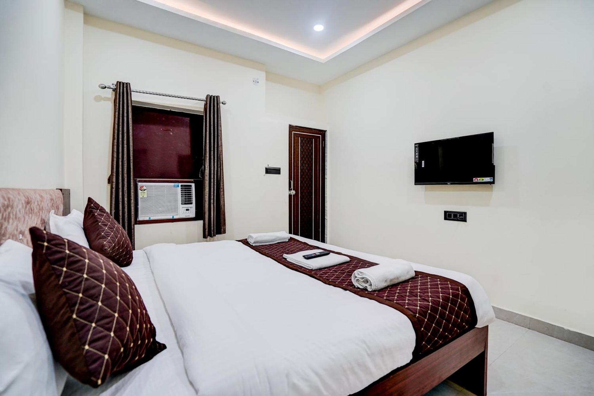 Hotel Vibe Blu- Váránaszi Kültér fotó