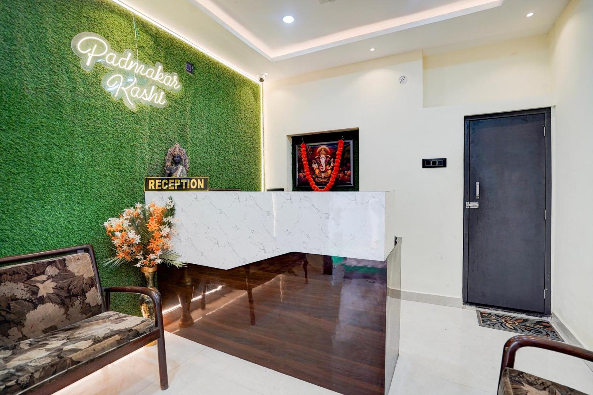 Hotel Vibe Blu- Váránaszi Kültér fotó